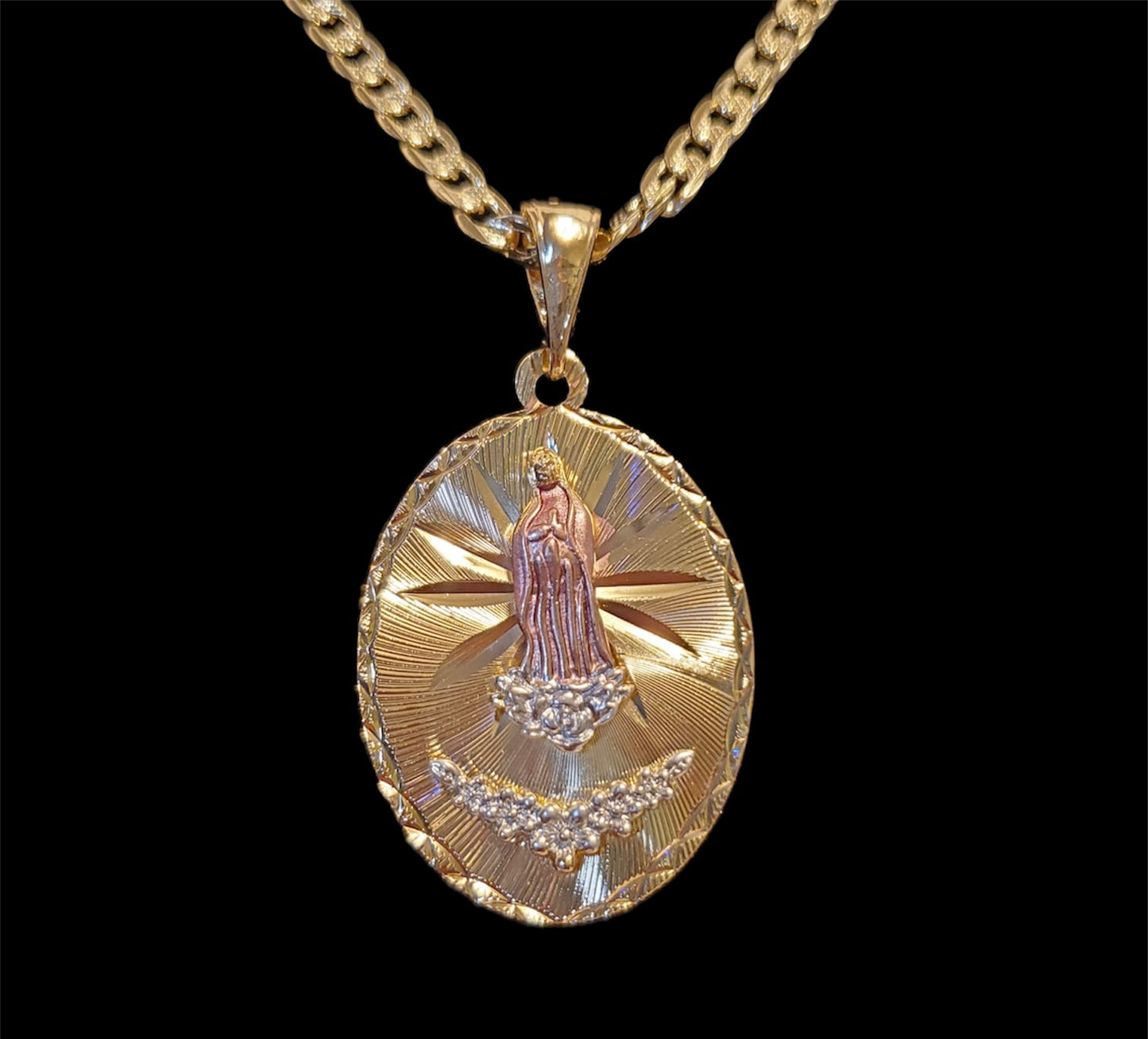 La Virgencita pendent